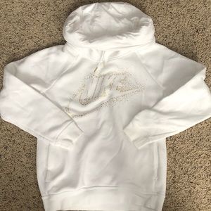 Women’s Nike funnel neck hoodie